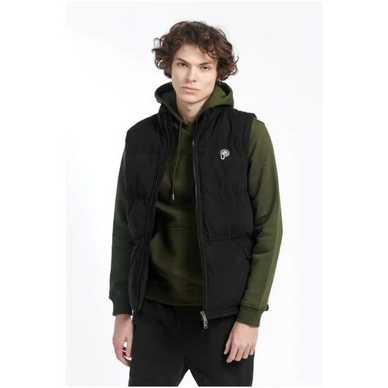 unnamed-file-1092.jpg Penfield Black Bear Funnel Neck Puffer Gilet -Penfield Shop unnamed file 1092