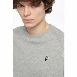 Penfield Grey Bear Chest Badge Crew Sweatshirt -Penfield Shop unnamed file 241