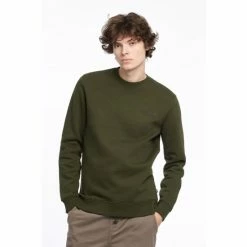 Penfield Green Hudson Script Crew Neck Long-Sleeved Sweater