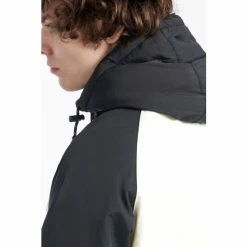 Penfield White Script Overhead Raglan Colour Block Windcheater -Penfield Shop unnamed file 756